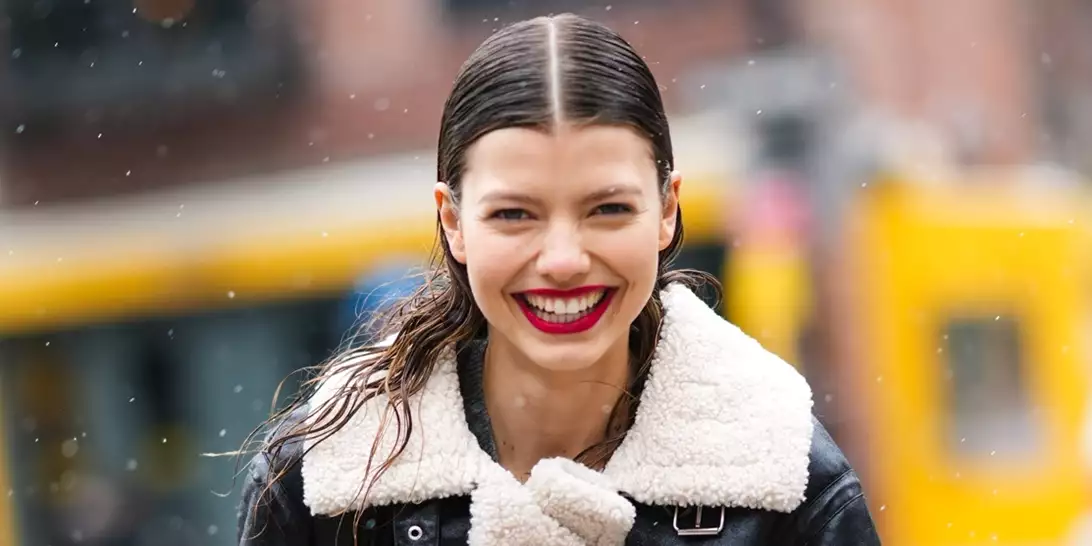 5 απαραίτητα beauty tips για τις χειμωνιάτικες εκδρομές στα χιόνια