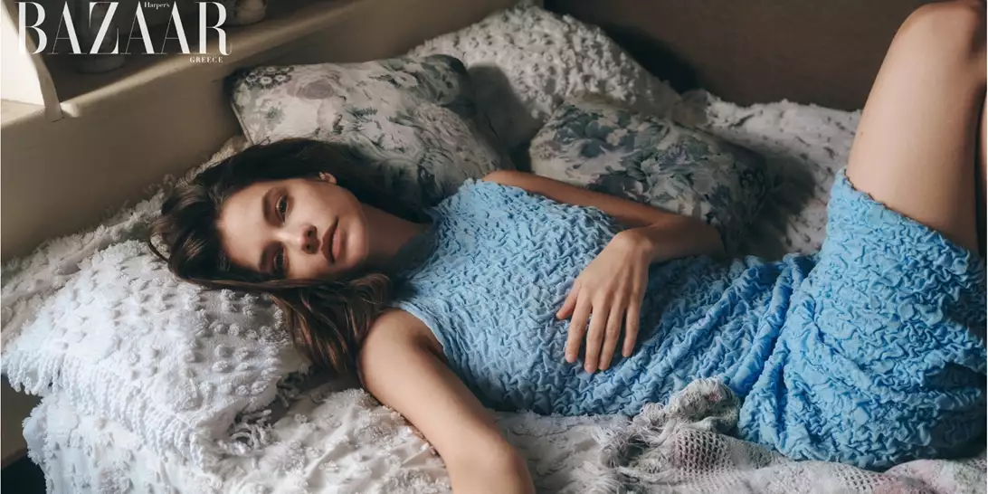 Η Barbara Palvin φωτογραφίζεται αποκλειστικά για το Harper's Bazaar Greece