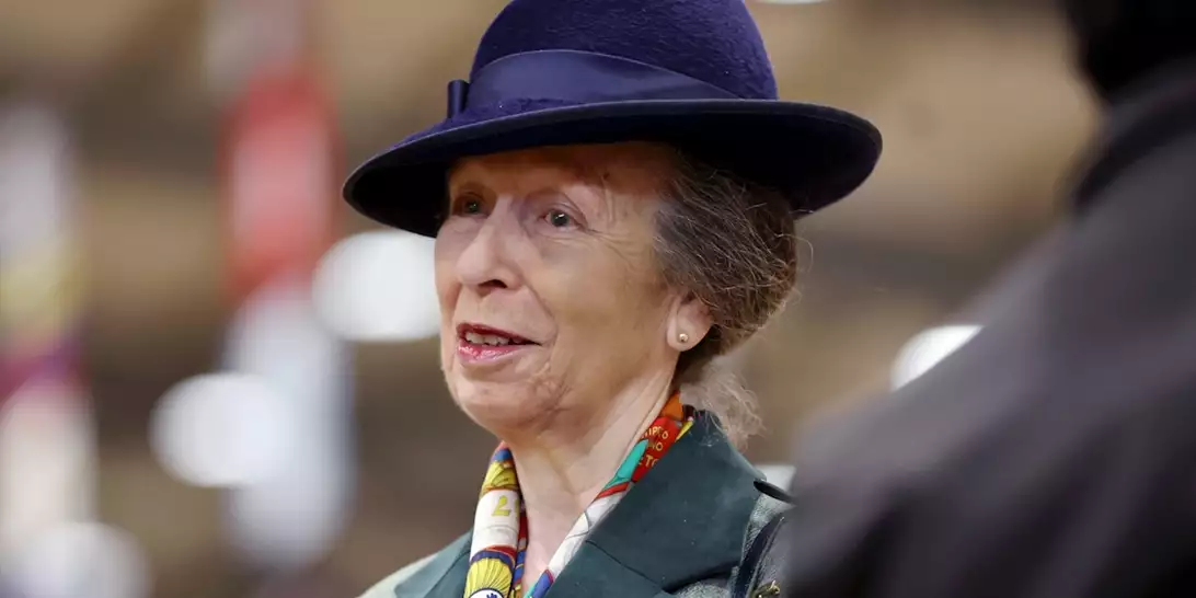 Πριγκίπισσα Άννα | Το αλλόκοτο δώρο που πρόσφερε στην πριγκίπισσα Diana στα πρώτα της Χριστούγεννα στο Παλάτι