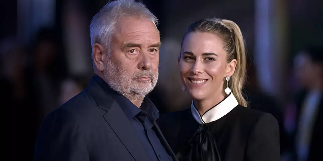 Luc Besson όπως λέμε Geοrge Clooney | Ερωτευμένος με δυναμική δικηγόρο ο 66χρονος σκηνοθέτης