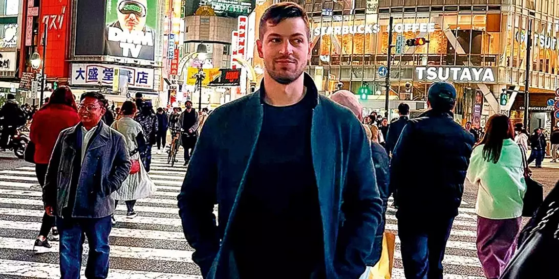 Προμηθέας Σπυρίδης | Ένα 24ωρο με τον σχεδιαστή κοσμημάτων του οίκου Minas Designs