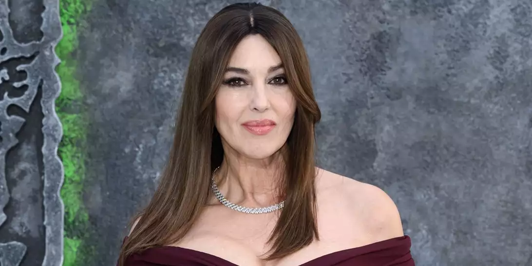 Η Monica Bellucci υιοθέτησε το κούρεμα που έχει lifting effect στο πρόσωπο