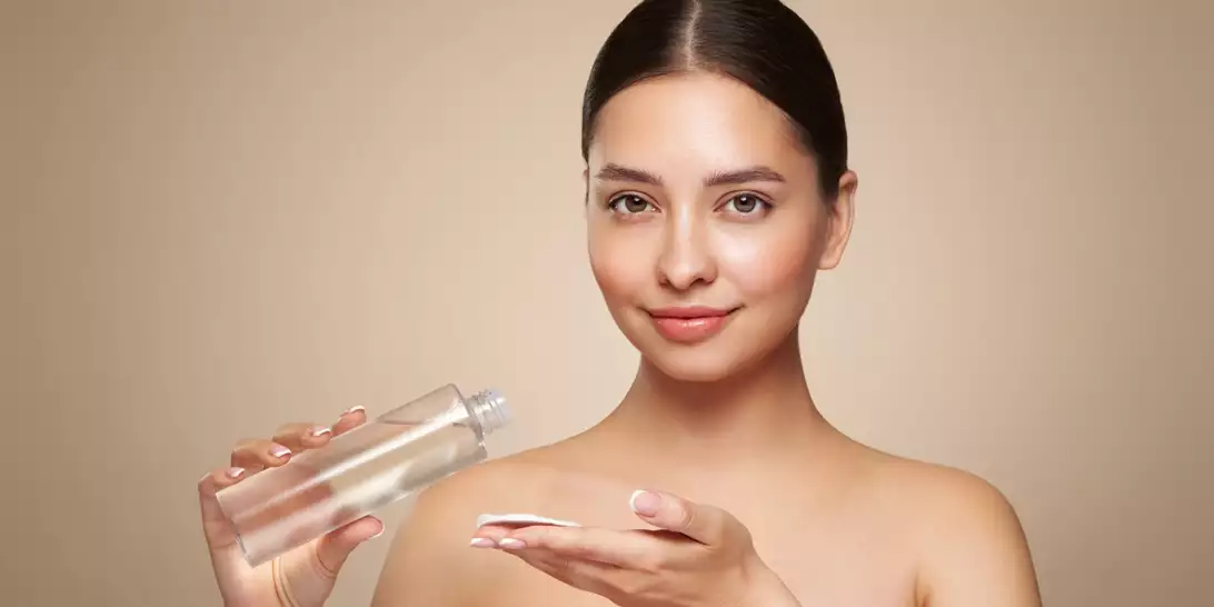 6 essences που θα αναβαθμίσουν τη ρουτίνα περιποίησης της επιδερμίδας σας