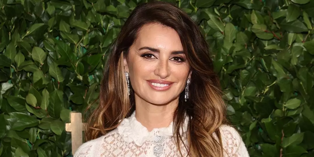 Η Penelope Cruz υιοθέτησε το πιο κομψό κούρεμα για γυναίκες άνω των 50