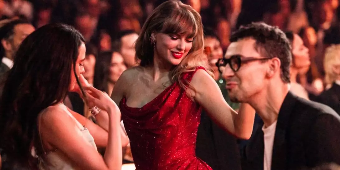 Grammys 2025 | Η λεπτομέρεια στην εμφάνισή της Taylor Swift που σχολιάστηκε