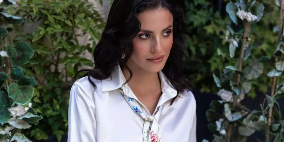 Μεταξωτό πουκάμισο | H "ήσυχη πολυτέλεια" που δεν πρέπει να λείπει από την γκαρνταρόμπα σας