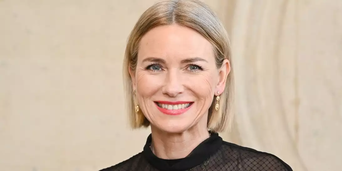 Naomi Watts | Η εύκολη και ανεπιτήδευτη επιμέλεια στο French bob της που πρέπει να δοκιμάσετε κι εσείς στα καρέ μαλλιά σας