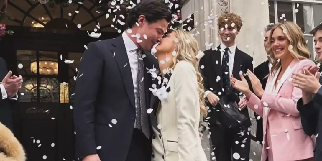 Phoebe Knatchbull | Η ξαδέρφη του William και του Harry παντρεύτηκε στο Λονδίνο