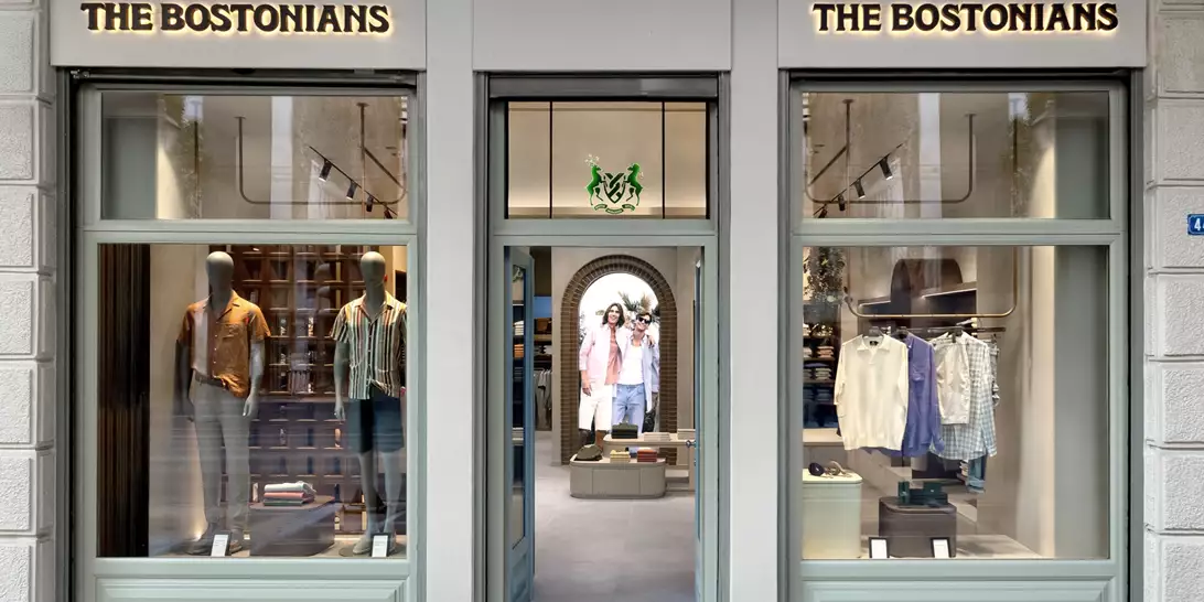 Η The Bostonians ανοίγει το νέο της flagship store στο Μέγαρο Αρσακείου