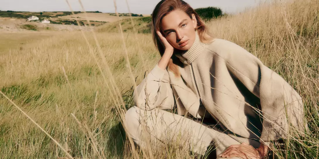 Τα διπλής όψεως μπουφάν της Falconeri είναι το απόλυτο trend του φθινοπώρου