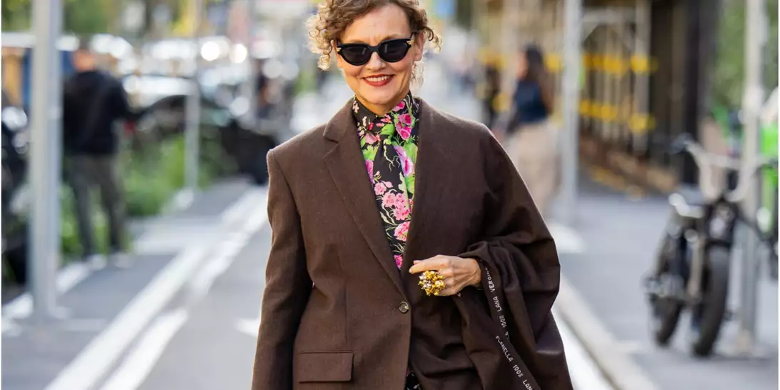 Βusiness Μeeting Chic | Πώς ντύνονται οι κομψές γυναίκες άνω των 50 στα επαγγελματικά ραντεβού τους