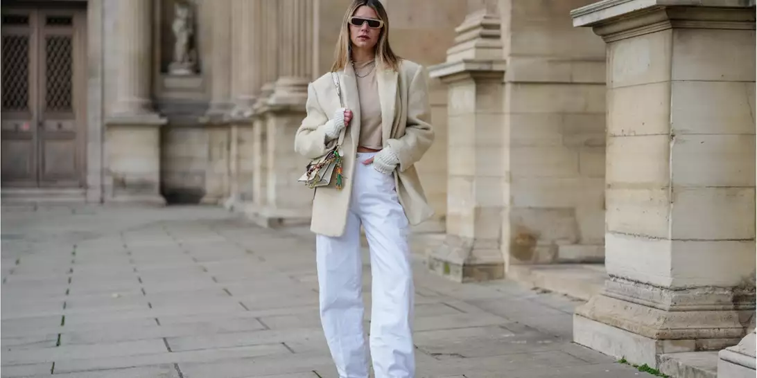 Πώς θα φορέσετε ένα λευκό παντελόνι τον χειμώνα