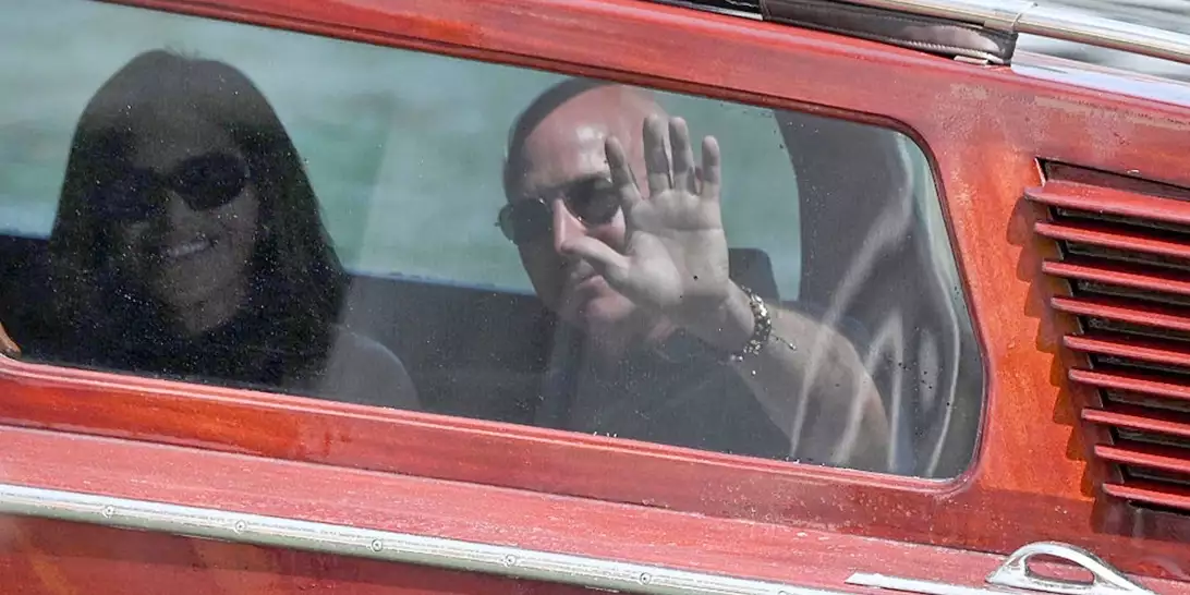 Βενετία | Οι εντυπωσιακές αφίξεις των καλεσμένων στον γάμο του Jeff Bezos και της Lauren Sanchez