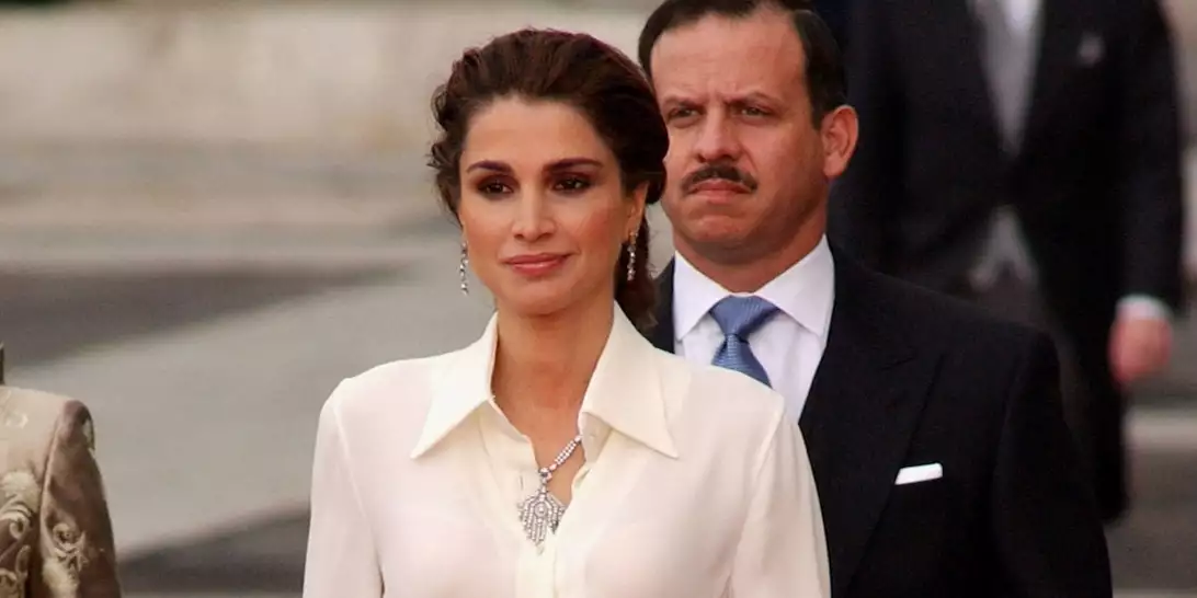 Flashback | Η βασίλισσα Ράνια στον γάμο του Felipe και της Letizia