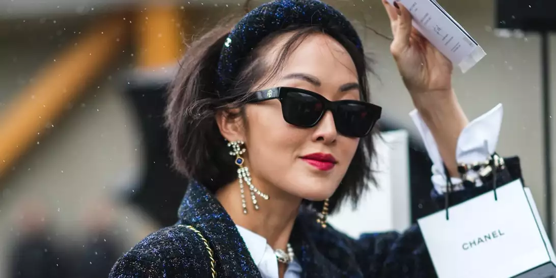 Πώς να φορέσετε σωστά το κόκκινο κραγιόν μετά τα 50