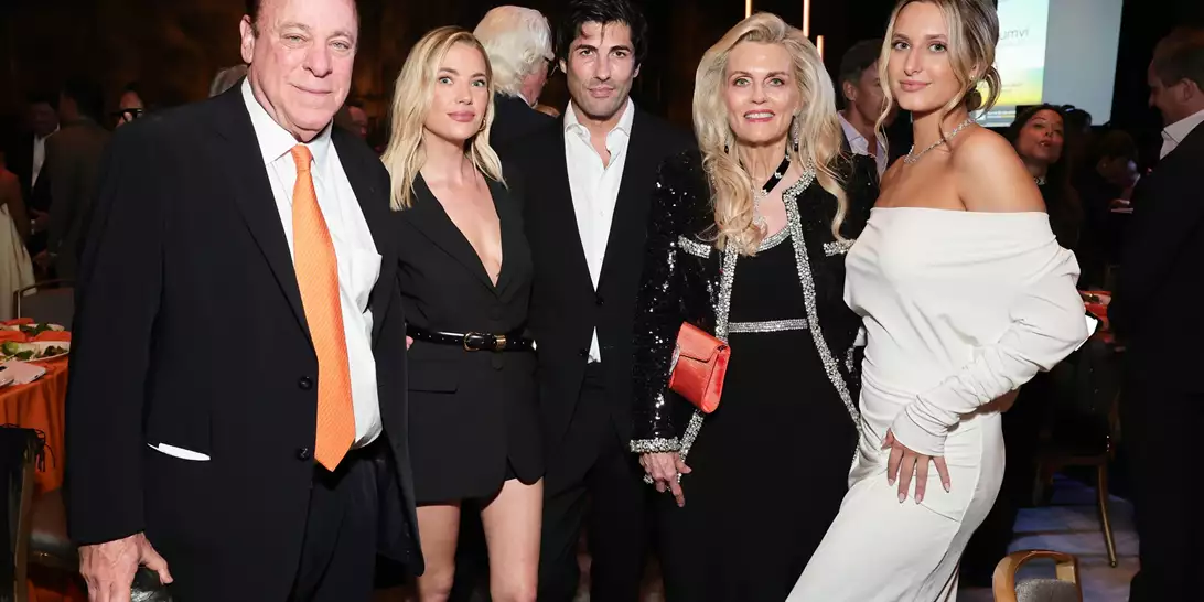 Μία βραδιά λάμψης και προσφοράς | Το Harper's Bazaar στο 32ο ετήσιο Race To Erase MS Gala στο Los Angeles