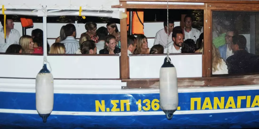 Η βασίλισσα Μaxima κάνει ήδη διακοπές στην εξοχική κατοικία της στο Κρανίδι