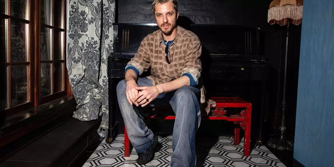 O Glenn Martens είναι ο νέος creative director του Maison Margiela