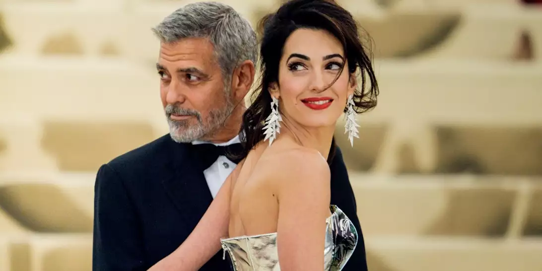 "Μόνο την Amal": Ο George Clooney εξηγεί γιατί δεν θέλει πλέον να φιλάει άλλες γυναίκες στην οθόνη