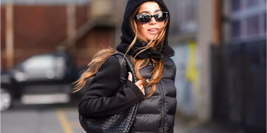 Τα 5 πουπουλένια μπουφάν που δεν θα σταματήσετε να φοράτε τον χειμώνα