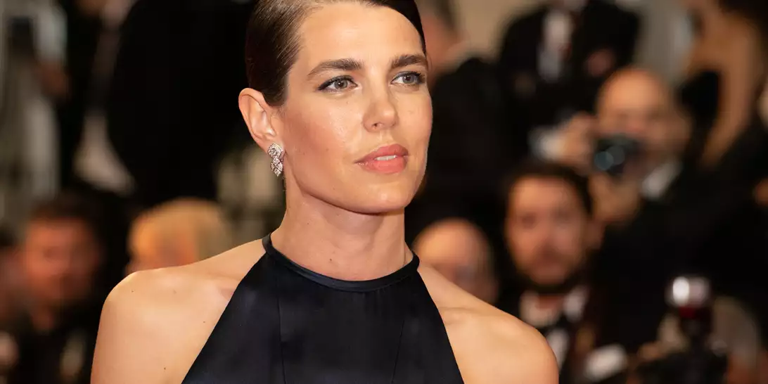 Charlotte Casiraghi | Εμφανίστηκε με πιτζάμες στο front row του οίκου Chanel