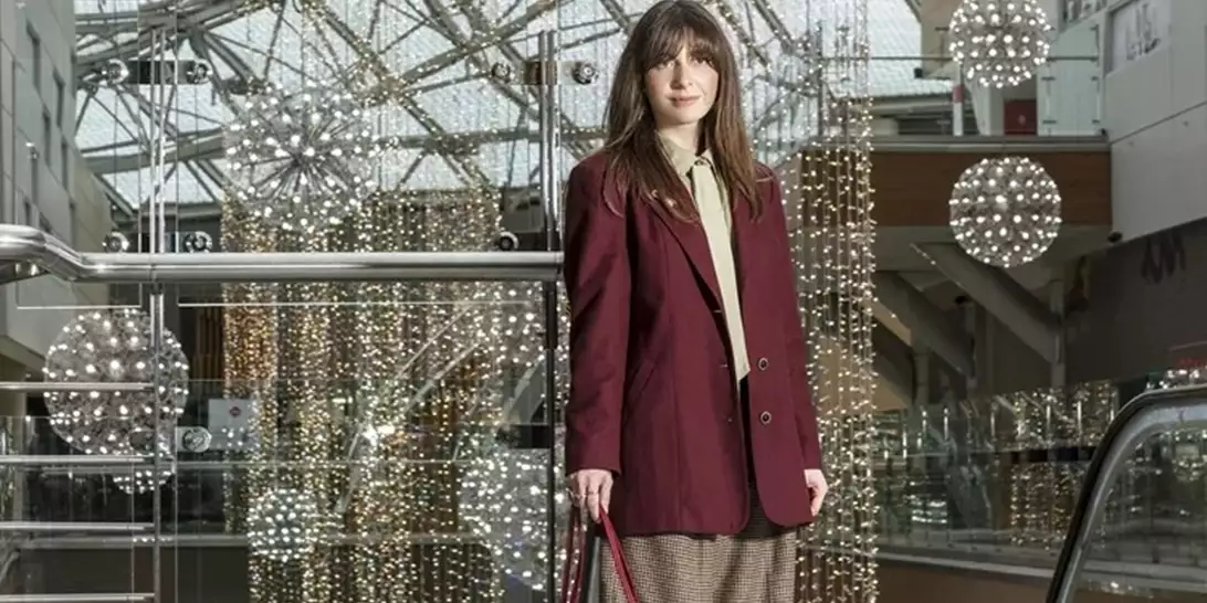 Festive Shopping | Από τη Gen Z έως τους boomers, οι γιορτές θέλουν στιλ και το βρίσκουν εδώ