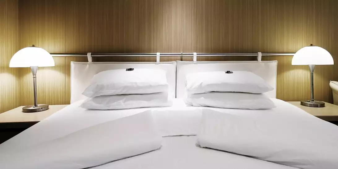 Αντίο στα φωτιστικά κομοδίνου | H κομψή εναλλακτική λύση που έρχεται το 2026