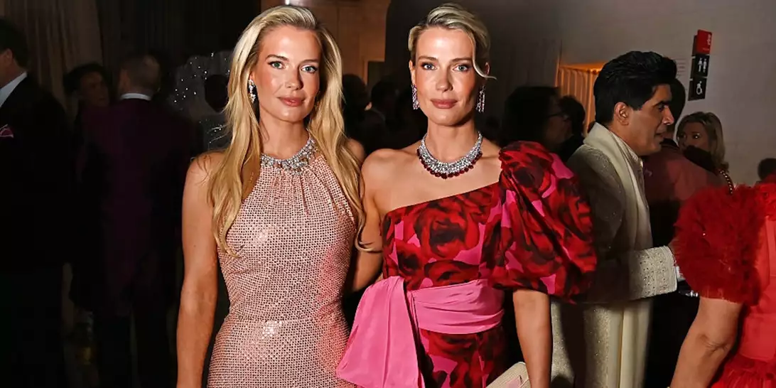 Lady Amelia Spencer | Πώς αναβίωσε look της Diana στο Ροζ Χορό του Βρετανικού Μουσείου