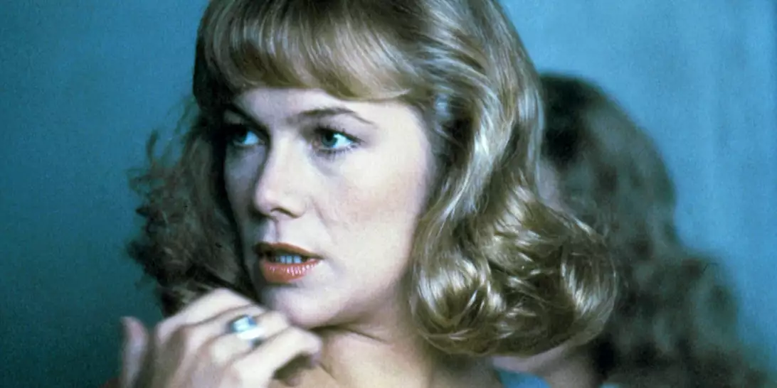 Kathleen Turner | Το απόλυτο sex symbol των 80s σε σπάνια δημόσια εμφάνιση στη Νέα Υόρκη