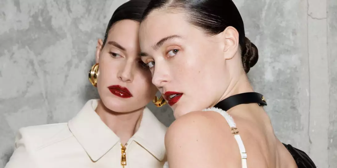 Holiday's Essentials | Τα 10 must have εορταστικά προϊόντα ομορφιάς