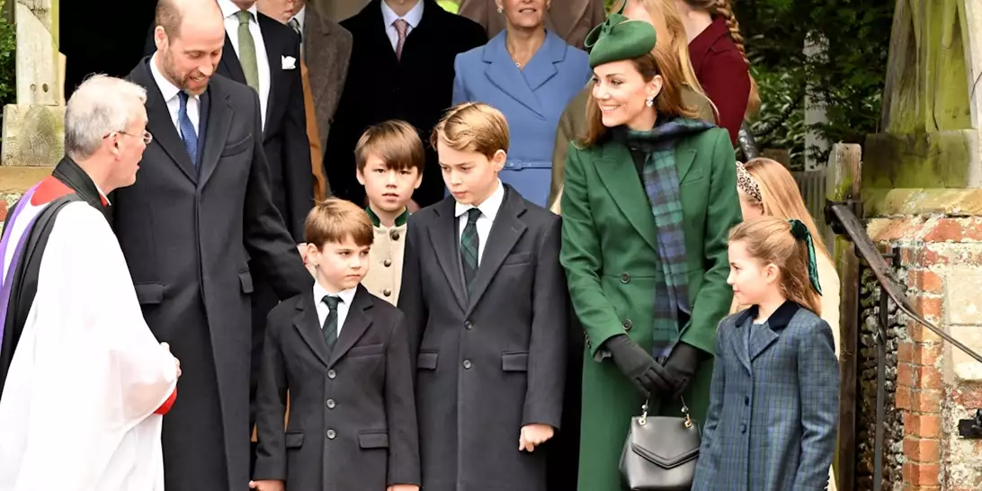 Ο William, η Κate, o George, η Charlotte και o Louis μάς εύχονται καλές γιορτές το 2025!