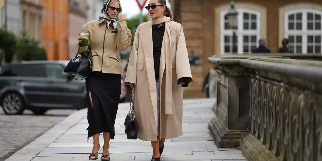 Οι πιο ωραίες μίντι φούστες για το φθινόπωρο του 2025