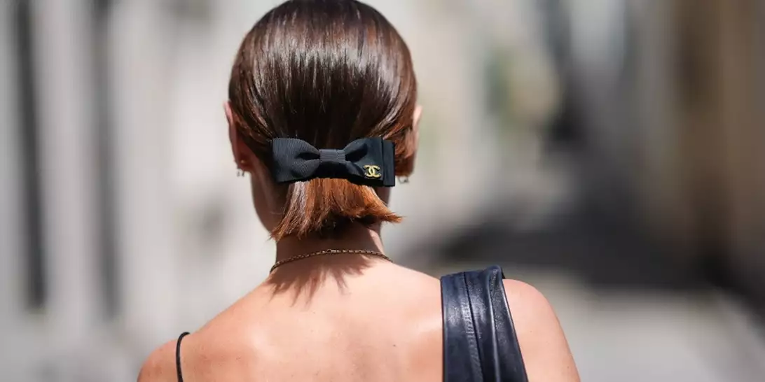 Το αξεσουάρ μαλλιών που θα αντακαταστήσει τα hair bows