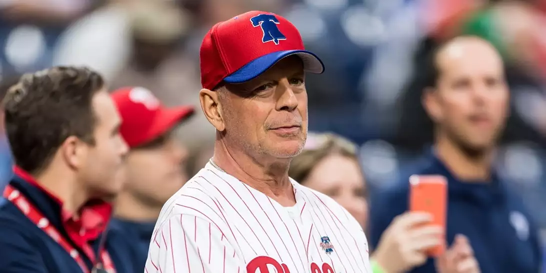 Ο Bruce Willis στην πρώτη του δημόσια εμφάνιση μετά τη διάγνωση της άνοιας