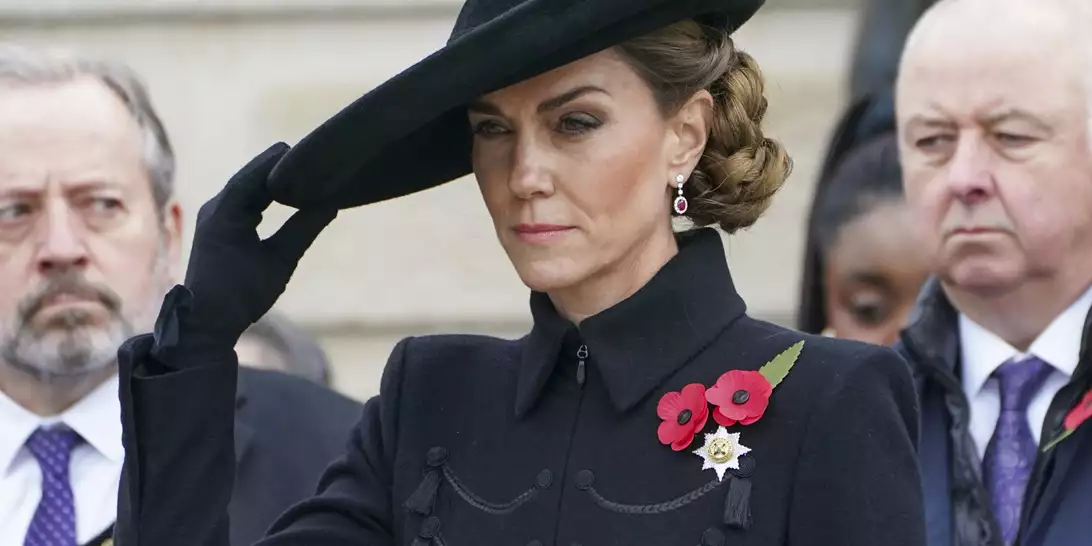 Kate Middleton | Τα σκουλαρίκια με τα ρουμπίνια και η τρυφερή ιστορία πίσω από την επιλογή τους