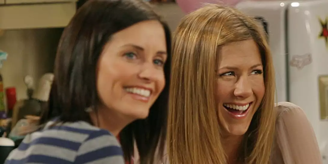 Friends | Ο λόγος που ο μικρός Ben δυσκολευόταν να γυρίσει σκηνές με την Jennifer Aniston