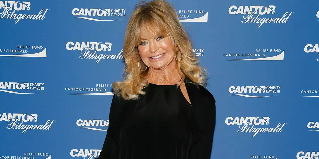 Goldie Hawn | Η απίστευτη ομοιότητα με τη νεότερη εγγονή της στη σπάνια κοινή red carpet εμφάνισή τους