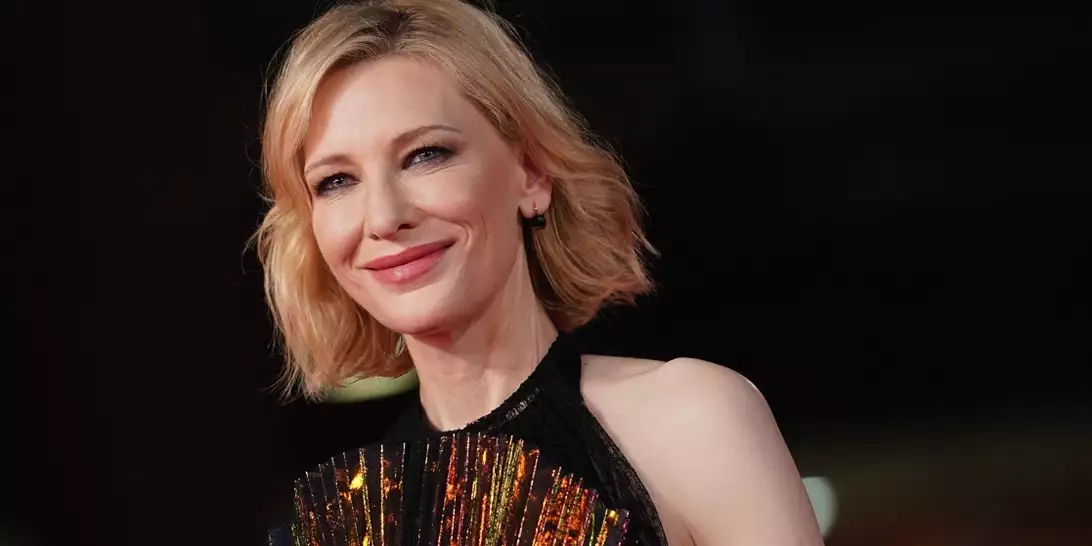 Το διαχρονικά κομψό κούρεμα που κολακεύει όλες τις 50something γυναίκες