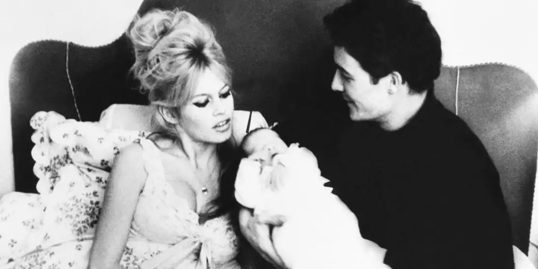 Brigitte Bardot | Η απίθανη καριέρα, η έξοδος από την υποκριτική και οι 4 γάμοι της "Γαλλίδας Marilyn Monroe"