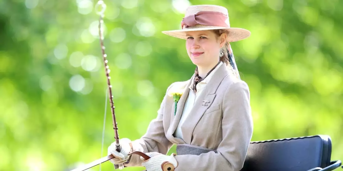 Η Lady Louise Windsor έκανε το ντεμπούτο της στο θέατρο