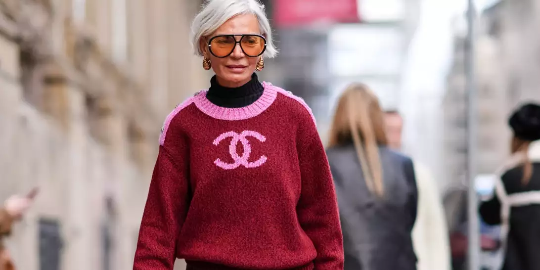 Μπήκε ο Φεβρουάριος | Τα πιο κομψά looks για γυναίκες άνω των 50