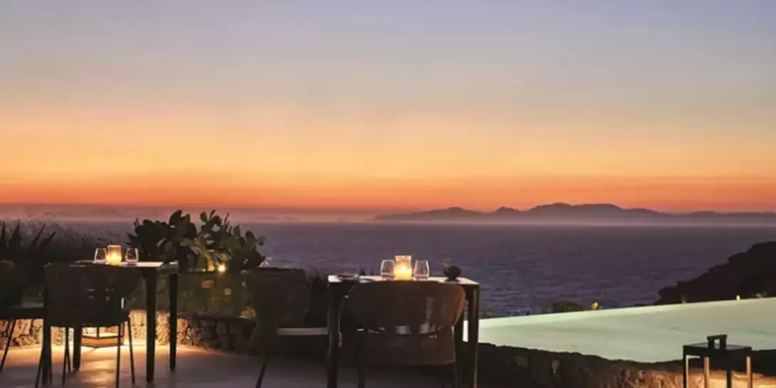 Ημέρες Βραβευμένης Γαστρονομίας | Τα καλύτερα εστιατόρια της Σαντορίνης μάς περιμένουν με σπέσιαλ τιμές