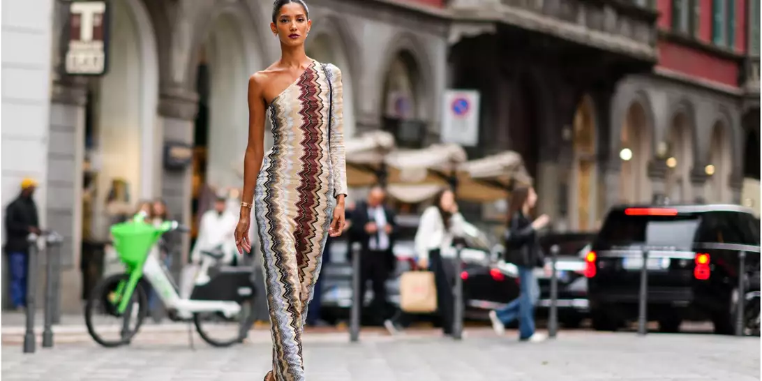 Πέντε looks που μπορείτε να κάνετε με φορέματα το καλοκαίρι