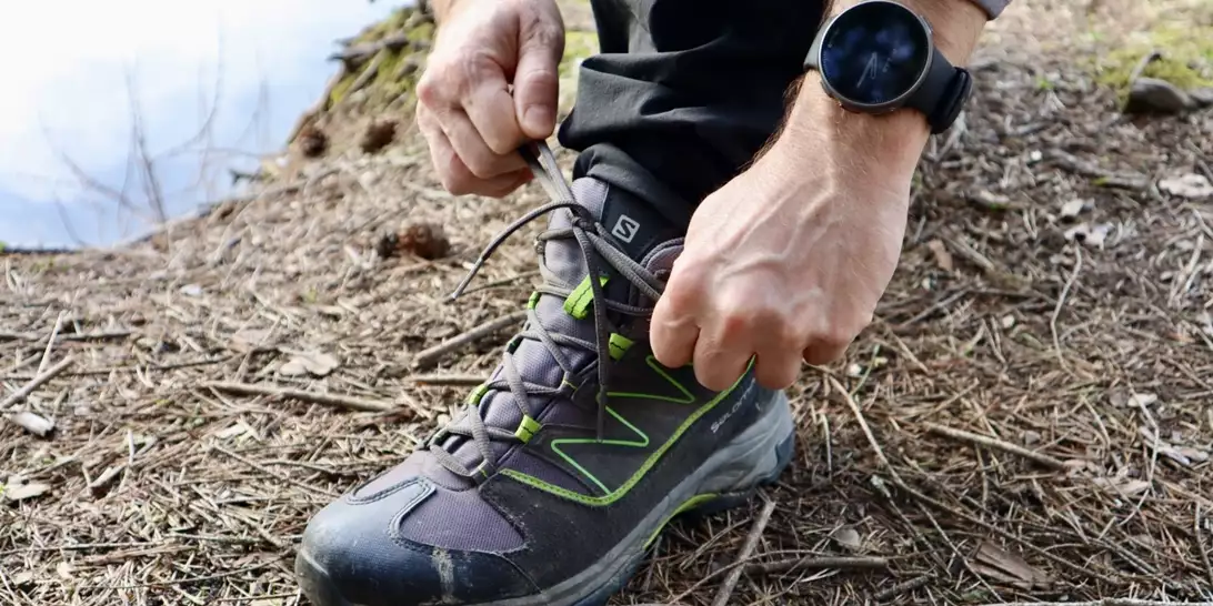 Φθινόπωρο 2025 | Τα πιο δημοφιλή στιλ παπουτσιών για άνδρες και γυναίκες