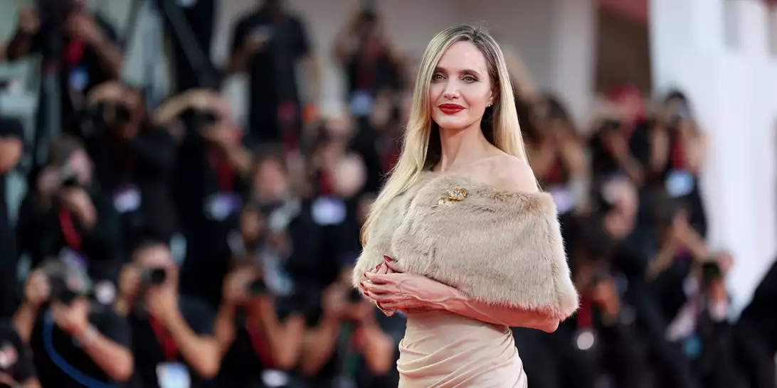 Angelina Jolie| Θα λάβει το εμβληματικό βραβείο Maltin Modern Master στο Φεστιβάλ Κινηματογράφου της Σάντα Μπάρμπαρα