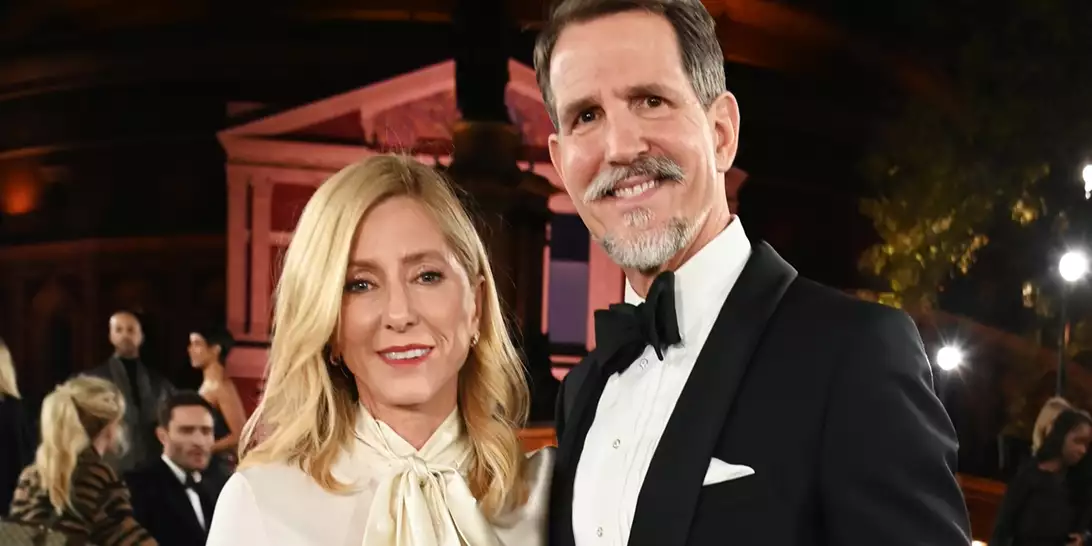 Marie Chantal | Με τον Παύλο Ντε Γκρες στα Fashion Awards 2025 - Το look με υπογραφή Dior