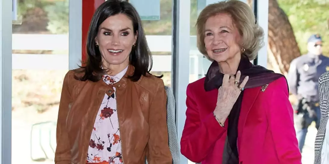 Βασίλισσα Letizia | Επισκέφτηκε τη Σοφία της Ισπανίας στο νοσοκομείο