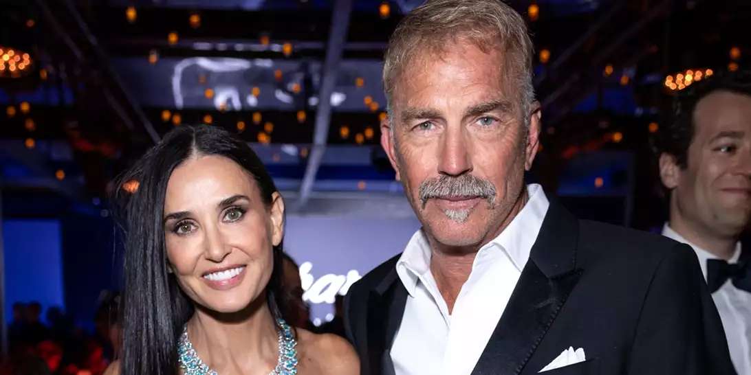 Demi Moore, Carla Bruni, Eva Longoria | Εντυπωσιακές εμφανίσεις σε βραδινό Gala στις Κάννες