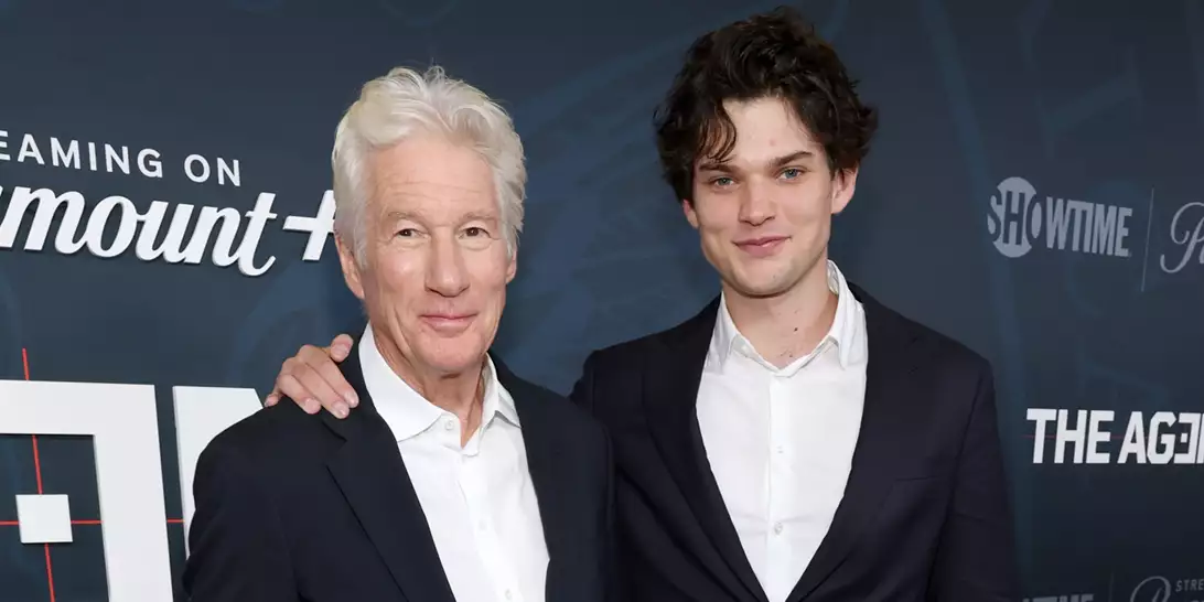 Ο Richard Gere αποκαλύπτει την, εμπνευσμένη από τον Δαλάι Λάμα, συμβουλή που έχει δώσει στα τρία του παιδιά