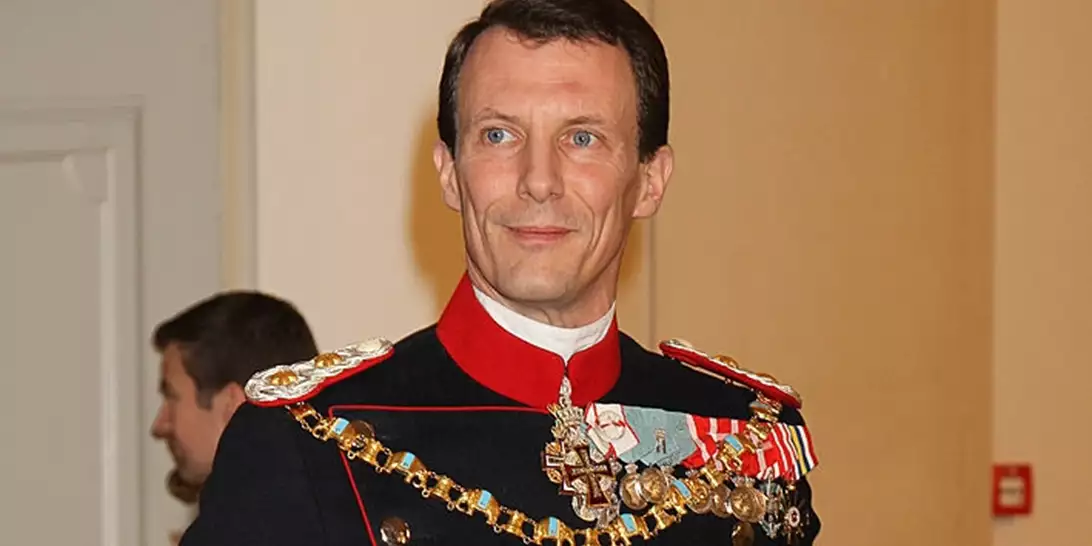 Πρίγκιπας Joachim | Θα δώσει το παρών στην τελετή εκθρόνισης της μητέρας του, αλλά μόνος του